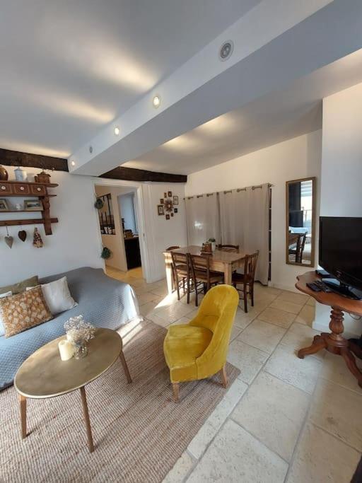 Chez Laurette - Charming Apartment In Historic Village Near Versailles Marly-le-Roi Kültér fotó